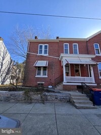 Building Photo - 40 S 11th St