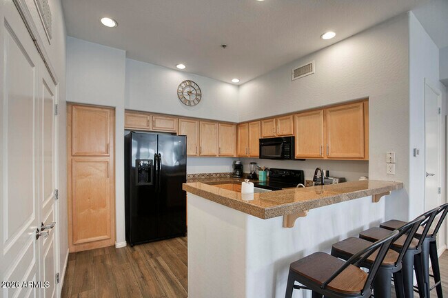 Building Photo - 2989 N 44th St