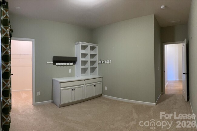 Building Photo - 105 E Neel Ranch Rd