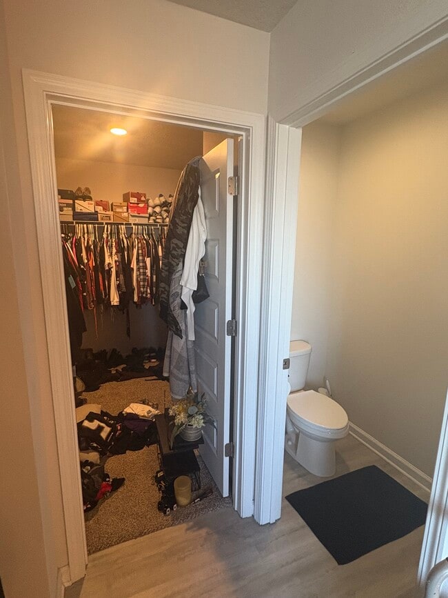 Building Photo - 6469 Bellavia Ln