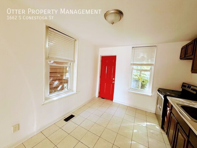 Building Photo - 1662 S Conestoga St