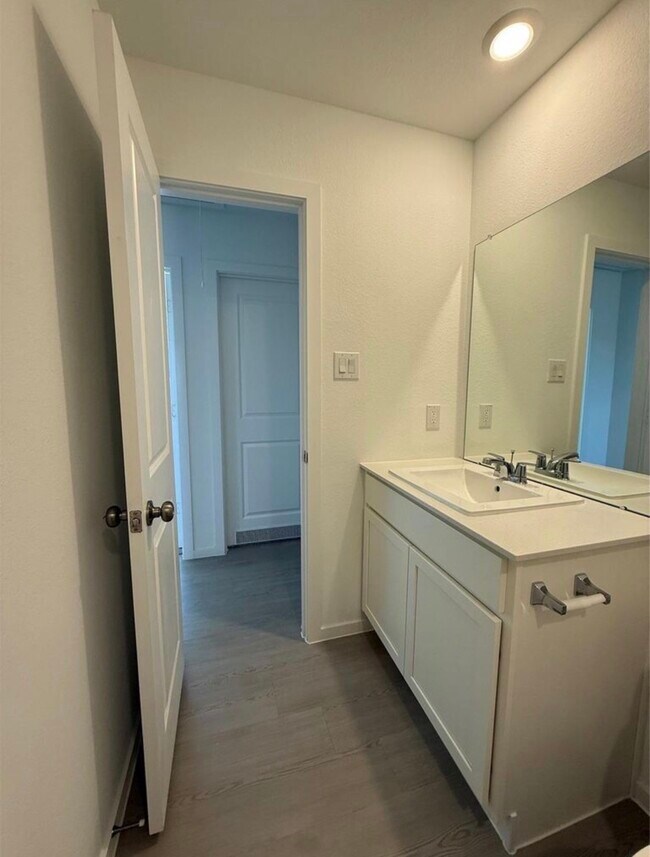 Building Photo - 14896 N Ascot Bend Cir