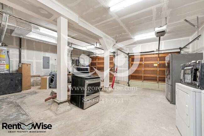 Building Photo - 1 Marview Way