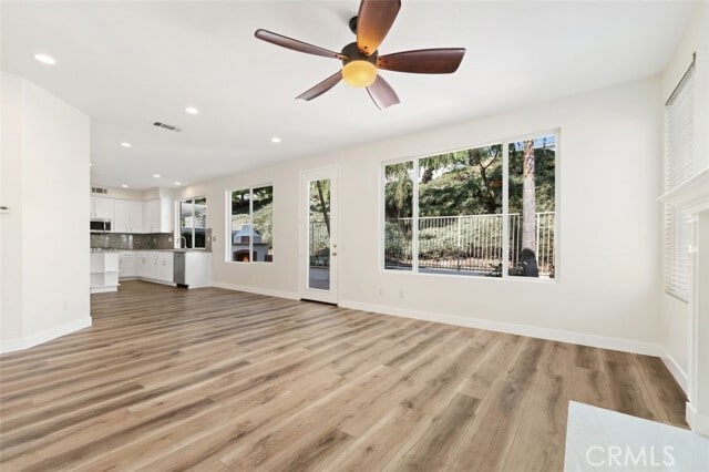 Building Photo - 10 Lyon Ridge