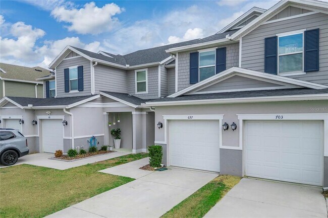 Building Photo - 697 Stoney Pointe Cir