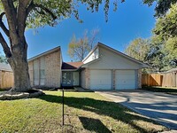 Building Photo - 6802 Soledad Dr