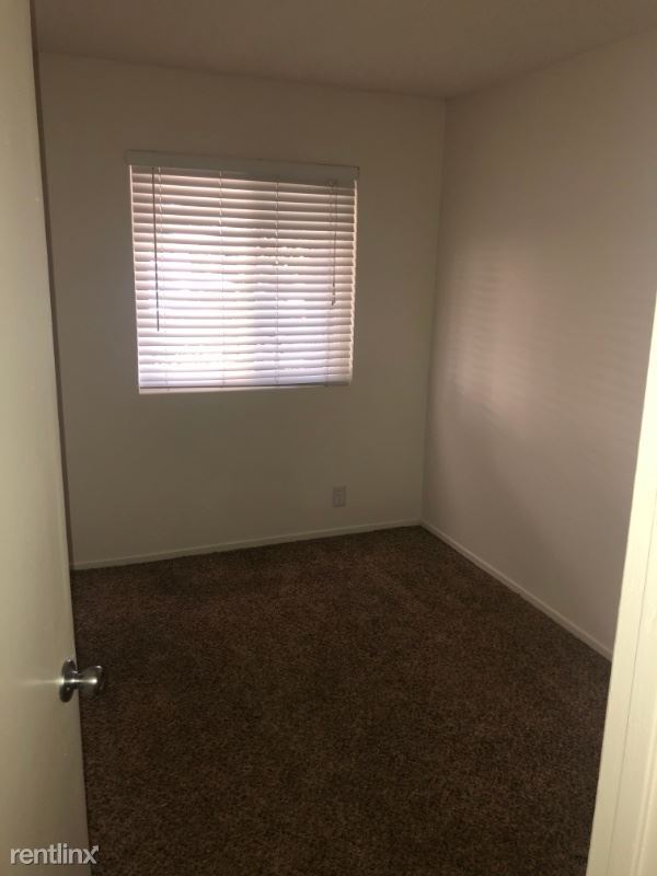 Building Photo - 3 br, 2 bath Condo - 341 E Surfside Dr