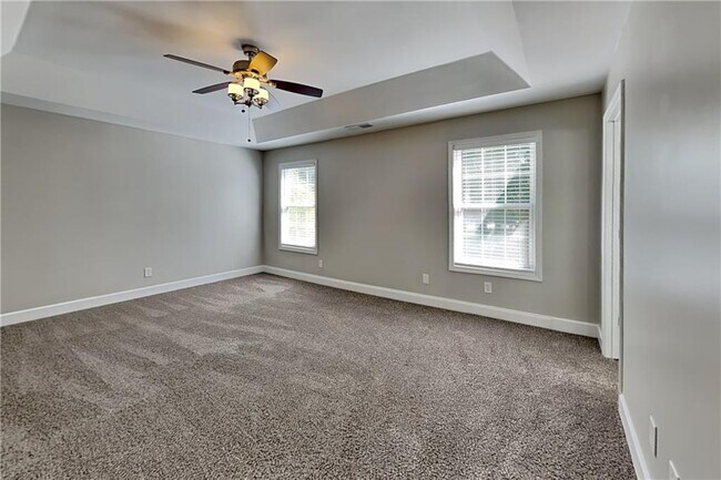 Building Photo - 105 Meadow Crest Ct