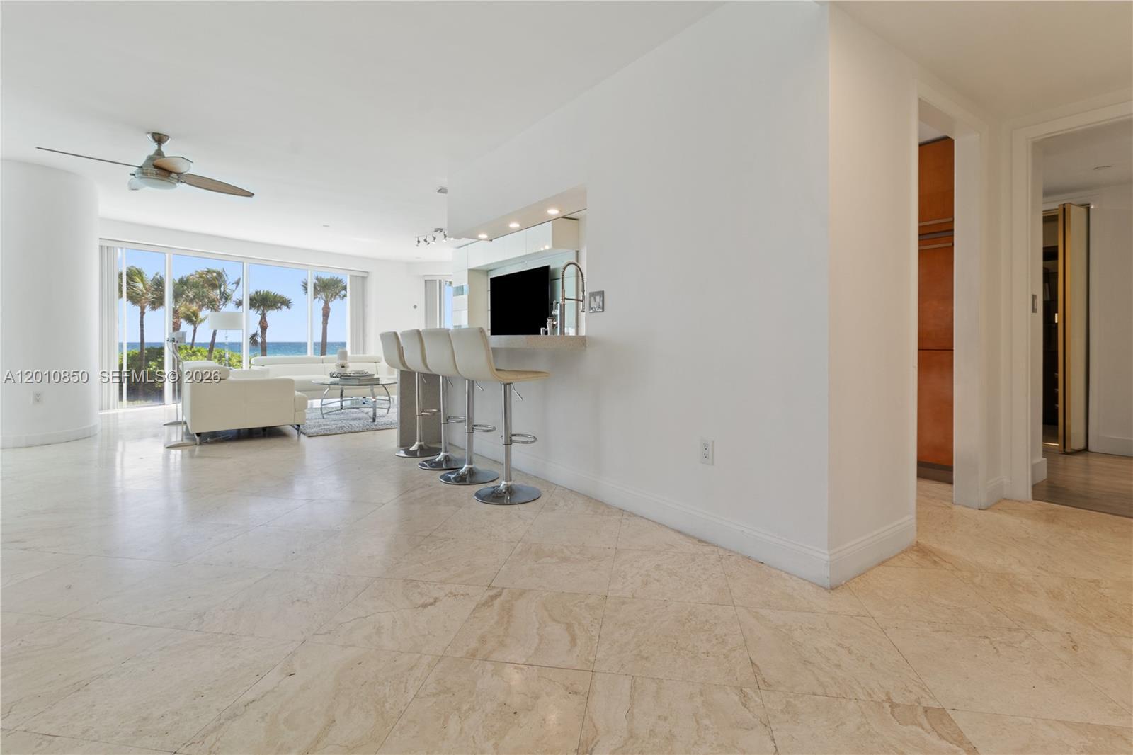Building Photo - 18671 Collins Ave