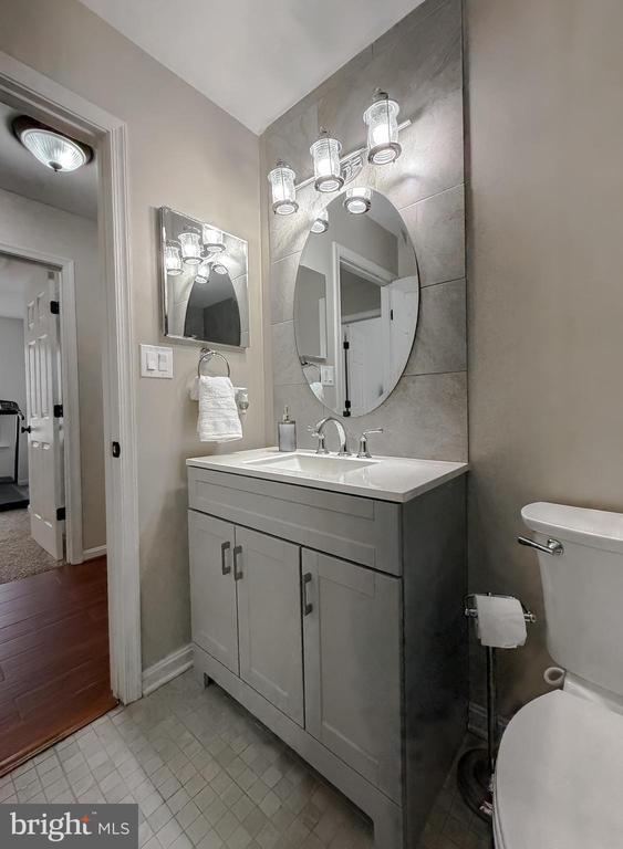 Building Photo - 23185 Pembrook Dr