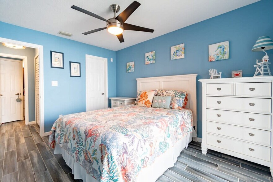 Building Photo - 516 Beach Park Ln