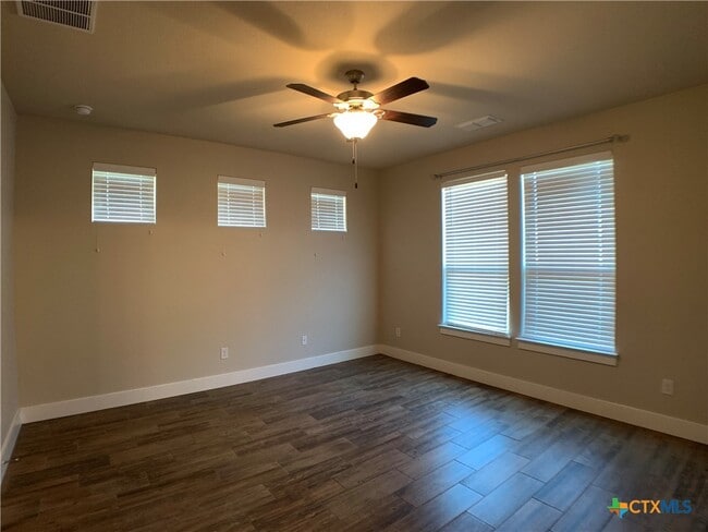 Building Photo - 711 Gristmill Dr