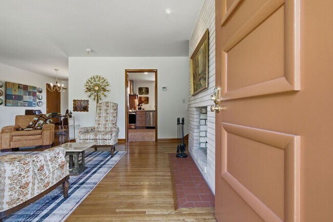 Building Photo - 5028 Danby Dr