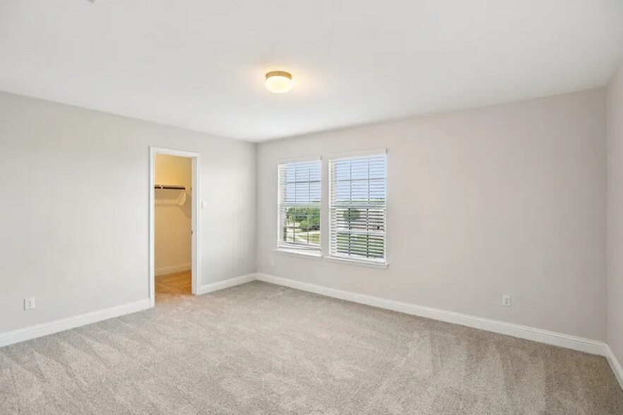 Building Photo - 19717 Shinning Isle Run