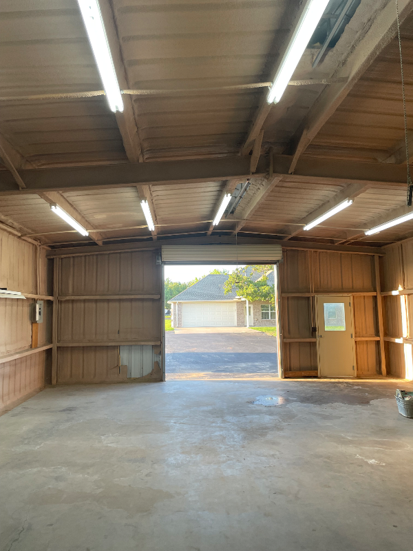 Building Photo - 535 Ross Ln