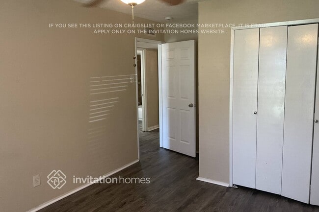 Building Photo - 7425 Tunbridge Dr