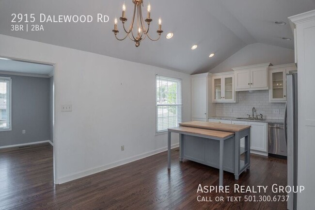 Building Photo - 2915 Dalewood Rd