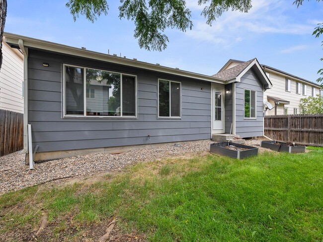 Building Photo - 3 Bed 2 Bath Home Available for Rent!!!