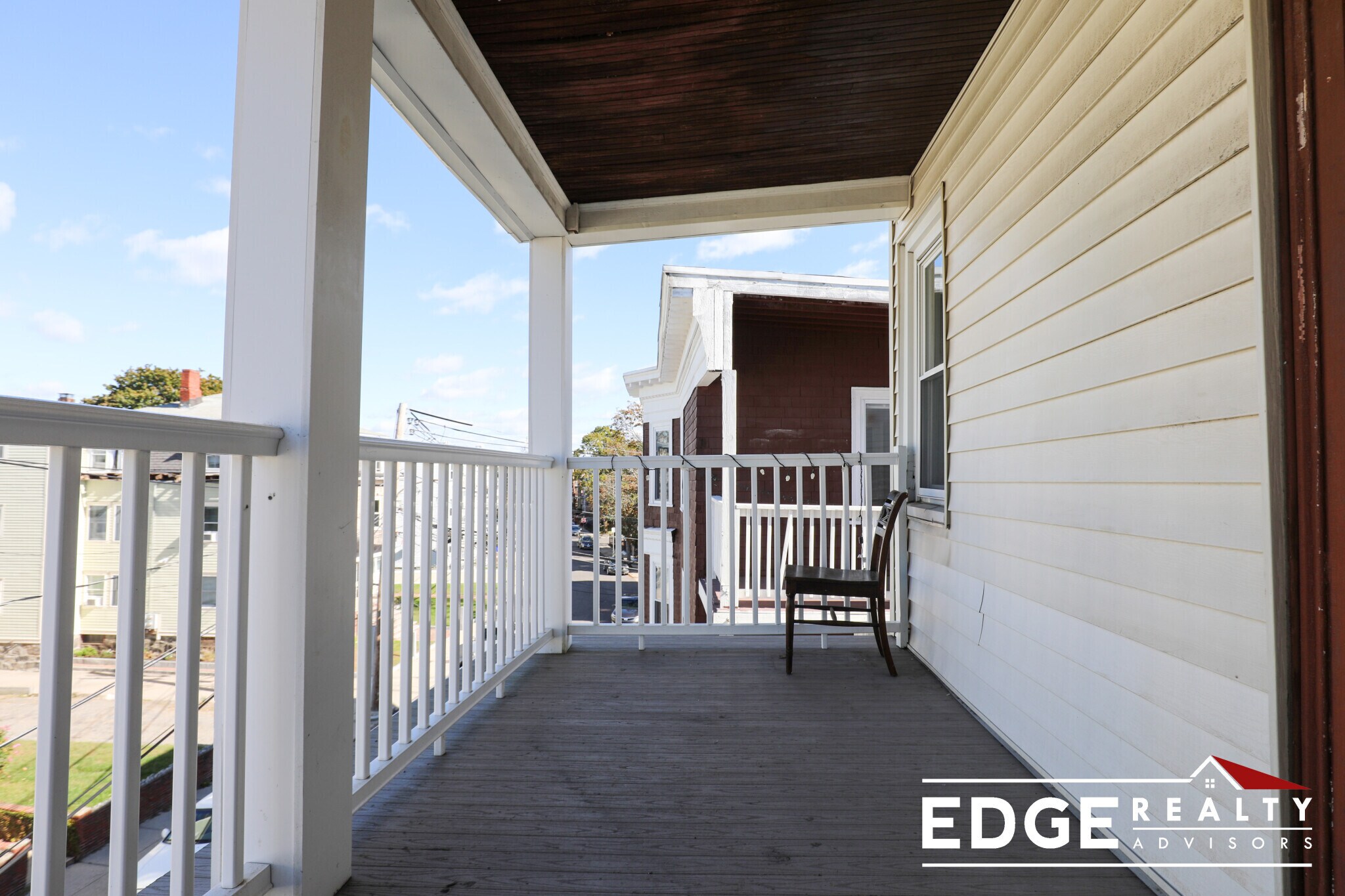 Building Photo - 86 Easton St