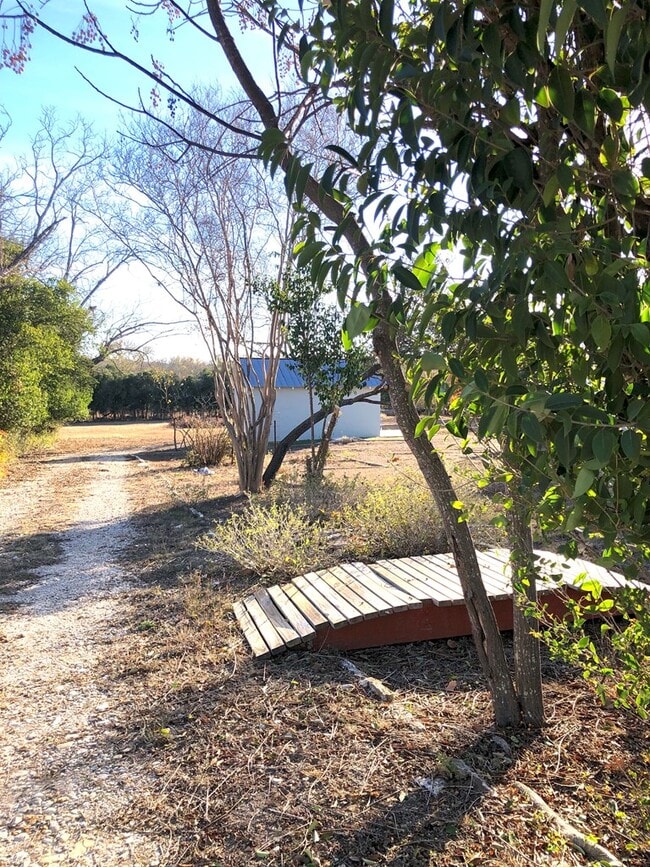 Building Photo - 119 Idlewilde Blvd