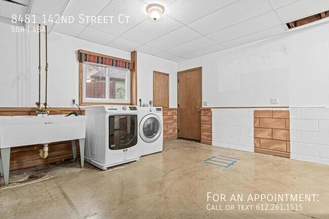 Building Photo - 8481 142nd St Ct