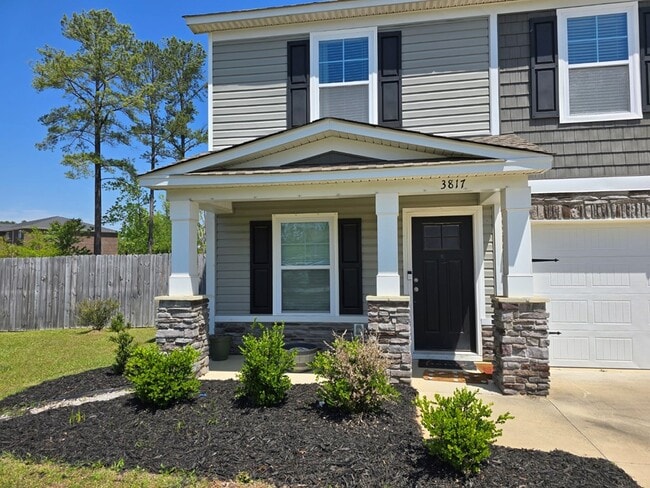 Building Photo - 3817 Moseley Dr