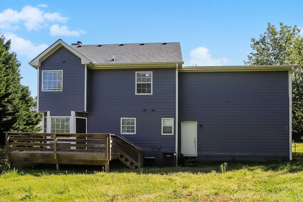 Building Photo - 350 Towler Dr