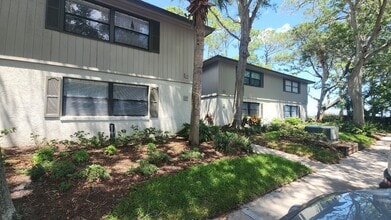 Building Photo - Conquistador 2 Bed 2 Bath - Just steps from the pool!