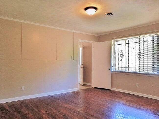 Building Photo - 4942 Rockport Dr