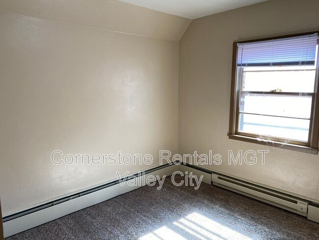 Building Photo - 227 Central Ave S