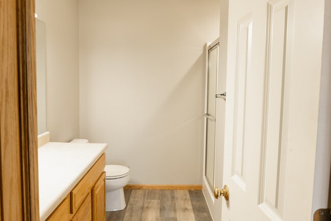 Building Photo - 7337 Collister Rd