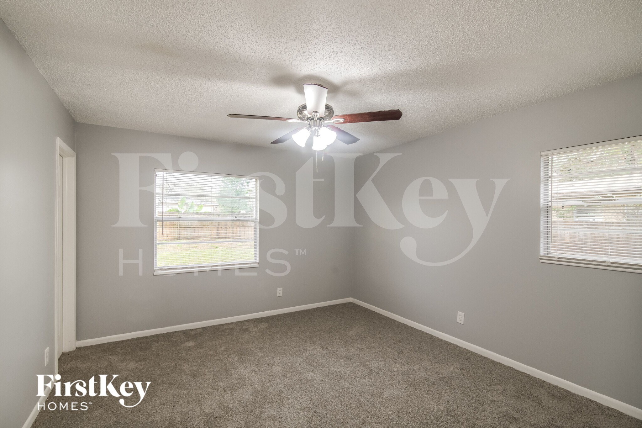 Building Photo - 8704 Country Creek Blvd