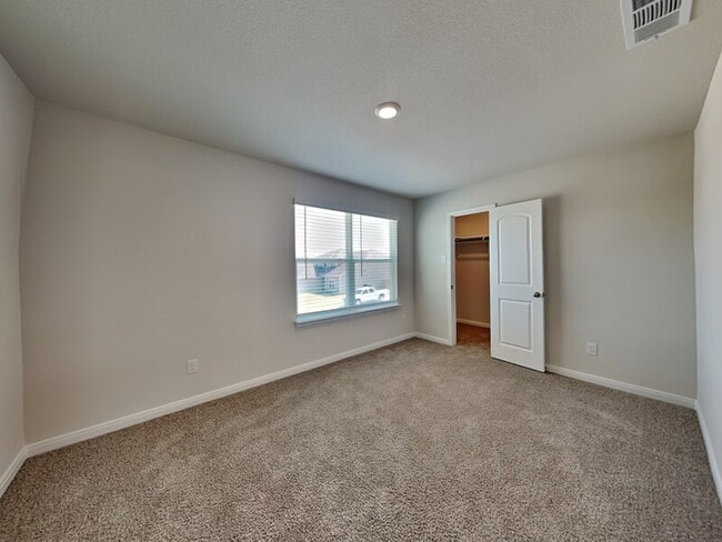 Building Photo - 6328 Baraboo Dr