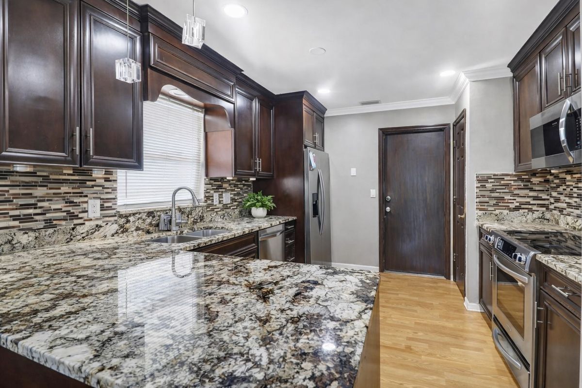 Building Photo - 1521 Snapdragon Dr