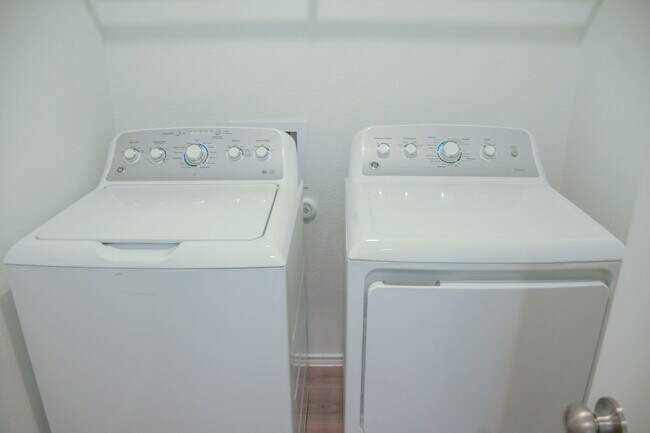 Building Photo - 311 Canley Lp