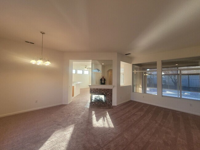 Building Photo - Sun City Roseville