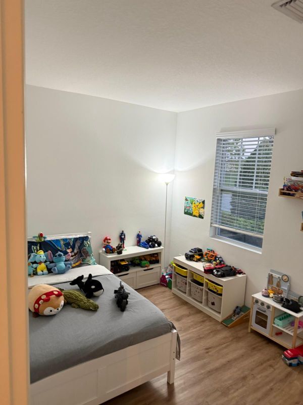 Building Photo - 15379 Shonan Gold Dr