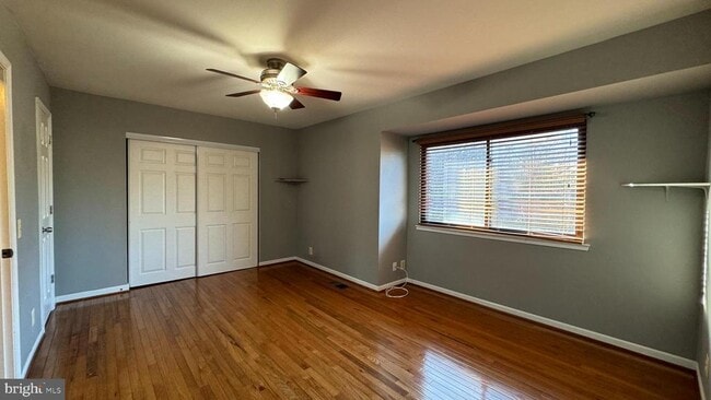 Building Photo - 2653 Glengyle Dr