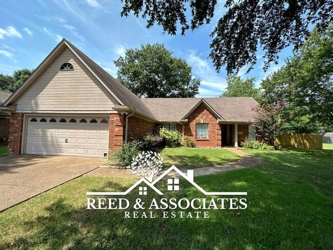 Building Photo - Renovated 3 Bedroom in Collierville!