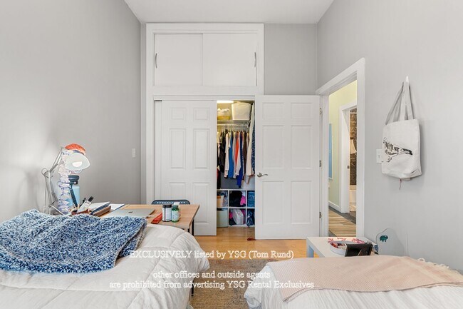 Building Photo - 1431 Tremont St