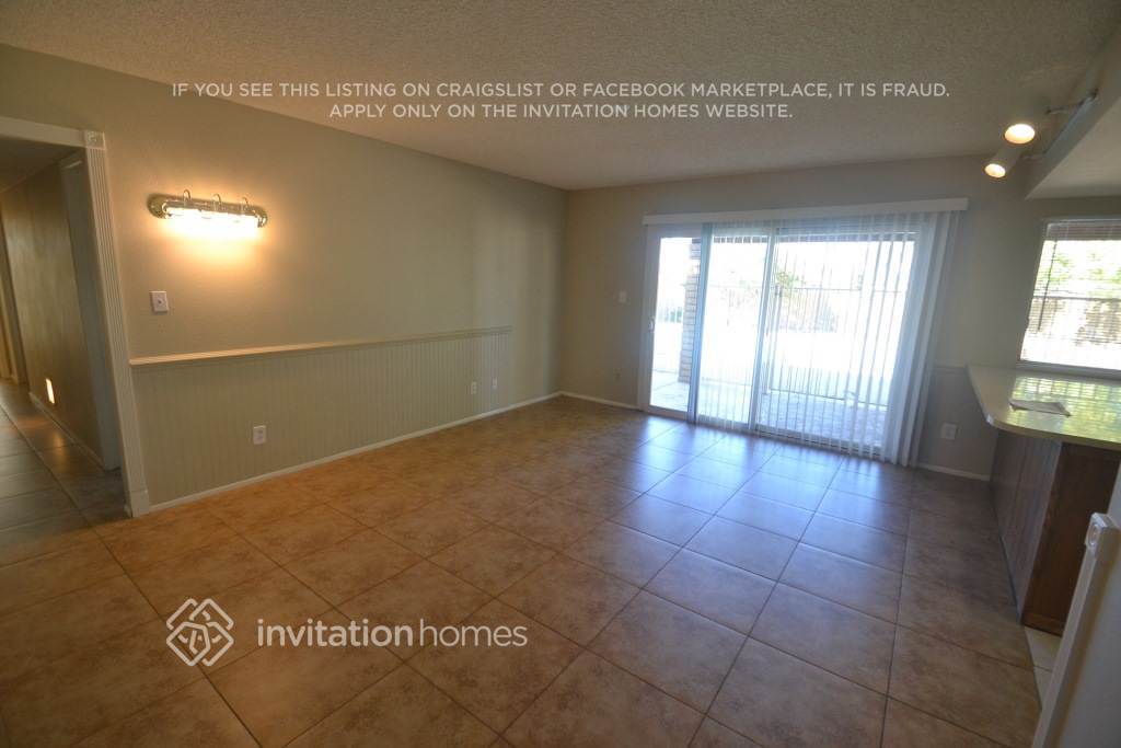 Building Photo - 8332 N 50th Dr