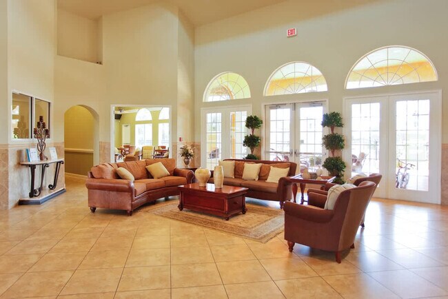 Building Photo - 220 Las Fuentes Dr