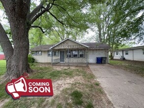 Building Photo - 5204 Arrowhead Blvd