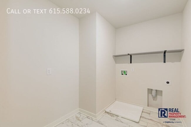 Building Photo - 1021 Ewell Farm Dr