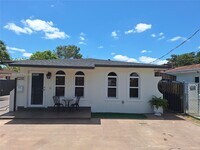 Building Photo - 7168 SW 21st St