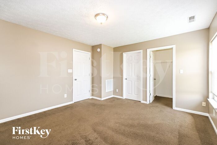Building Photo - 10694 Hoosier Ct