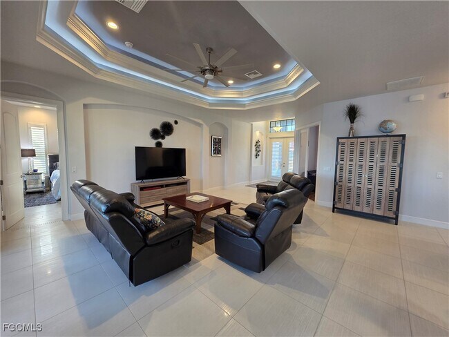 Building Photo - 1255 NW 38th Ave