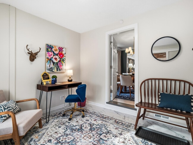 Building Photo - 3746 Northwood Rd