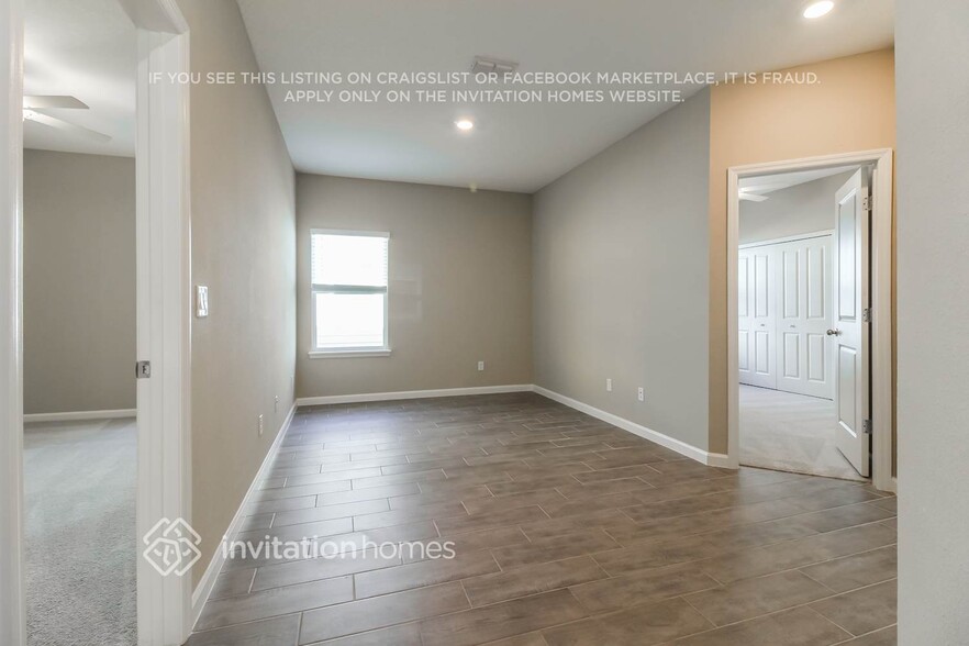Building Photo - 2493 Laylas Wy