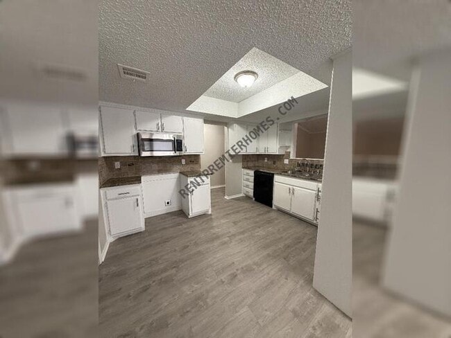 Building Photo - 1011 Taurus Dr